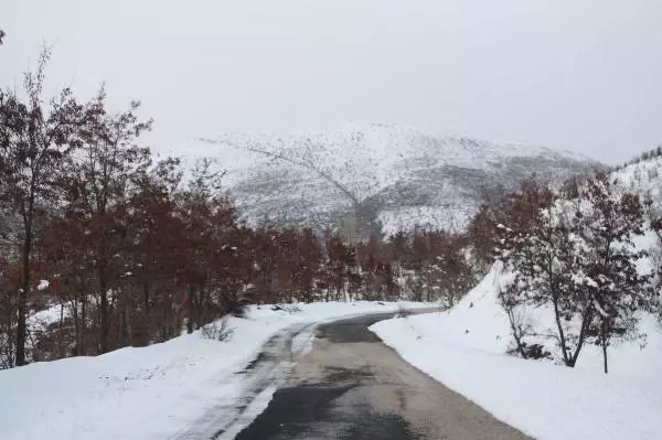 Adıyaman'da donan yüzen adalar, hareket etmeye başladı