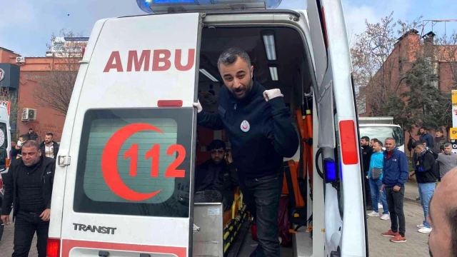 Diyarbakır'daki patlamada ağır yaralanan şahıs hayatını kaybetti