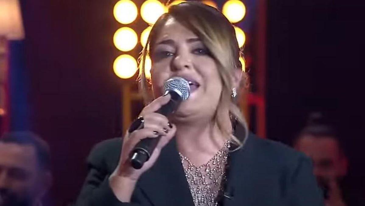 Kader kimdir, gerçek adı ne? Kader kaç yaşında, nereli, mesleği ne, şarkıları neler? 26 Mart Şarkılar Bizi Söyler konuğu Kader Çetintürk kimdir?