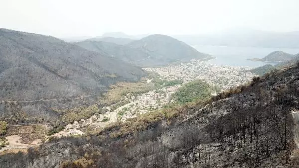 Son dakika haberleri... 'Marmaris'te orman yangınlarının ardından deniz dibinde biriken balçık ve atıklar temizlenecek'