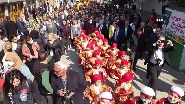 Portakal Çiçeği Karnaval coşkusu Kozan'ı da sardı