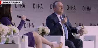 Putin'e yaptığı bacak hareketiyle konuşulan sunucuyla Bakan Çavuşoğlu arasında gergin anlar: Cevap fırsatı vermiyorsunuz