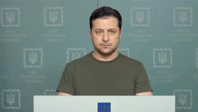 Zelenski: Ukraynalı Müslümanlar, Ramazan ayında ellerinde silahlarla ülkesini korumak zorunda kalacak Zelenski: Ukraynalı Müslümanlar, Ramazan ayında ellerinde silahlarla ülkesini korumak zorunda kalacak