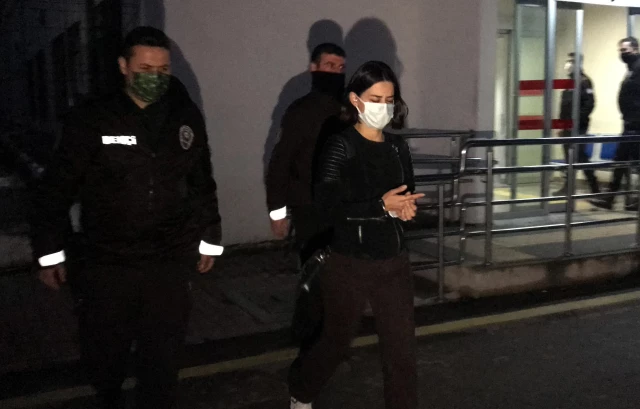 Adana'da üç şahsa arabayla çarpıp kaçan şüpheliler barda yakalandı
