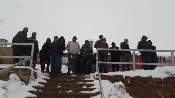 Göçükte ölen emekçi toprağa verildi; kayınpederi de maden kazasında hayatını kaybetmiş