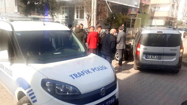 otomobil ile hafif ticari arac carpisti suruc 4 14823798 o