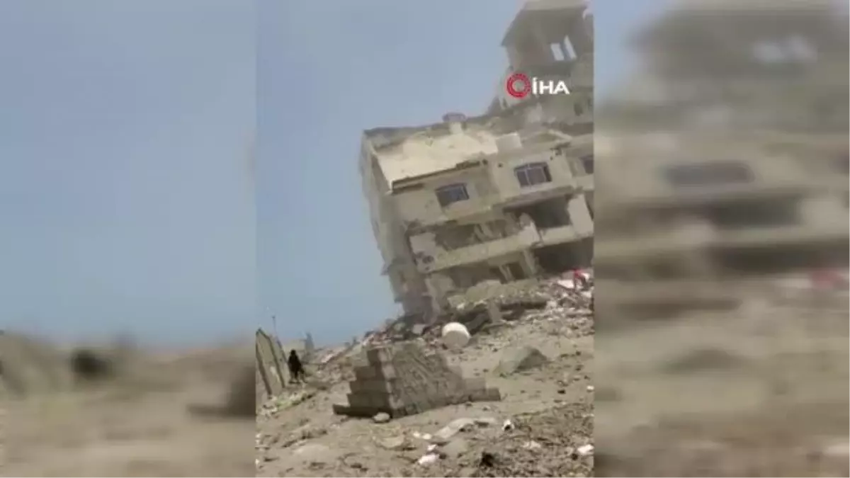 Son dakika haberi... Yemen'de bir binanın çatısı çöktü: 3 ölü, 25 yaralı