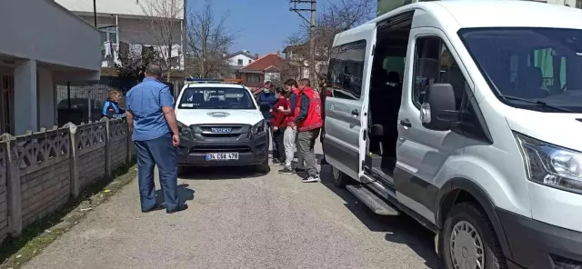 3 çocuğuyla yaşadığı çöp evden dram çıktı