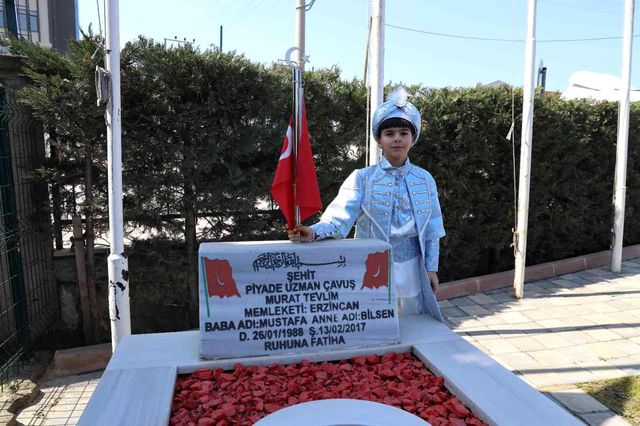 belediye baskaninin makam araci sehit ogluna 3 14825170 o