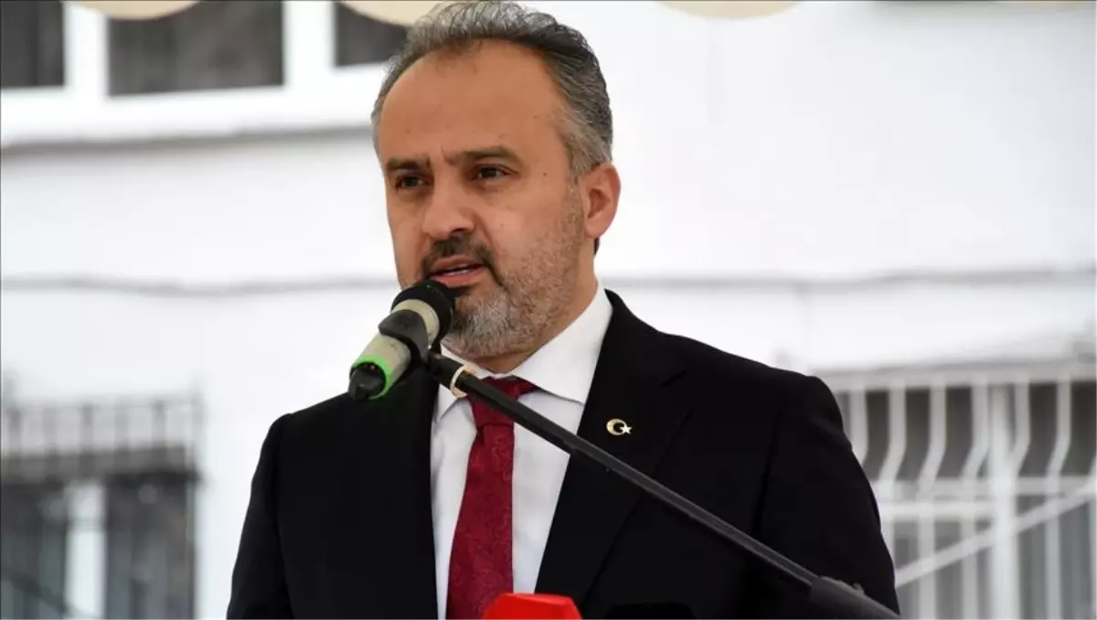 Bursa Büyükşehir Belediye Başkanı kim? kaç yaşında, nereli? Alinur Aktaş Bursa Büyükşehir Belediyesi hangi partiden?