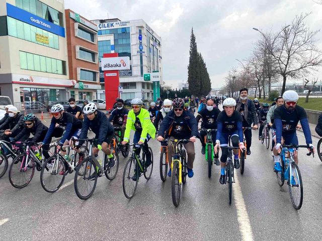 kansere karsi farkindalik icin pedal cevirdil 2 14826347 o