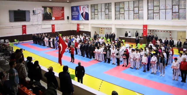 Karate küme karşılaşmaları Adıyaman'da yapıldı