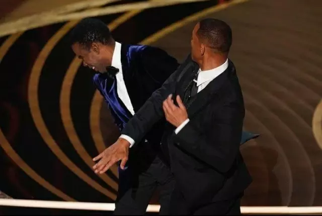 Oscar Töreni'nde komedyen Chris Rock'a tokat atan Will Smith, özür diledi