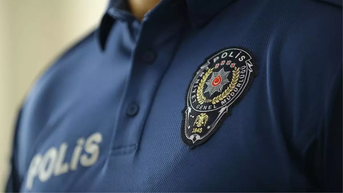 Suriyeliler polis olabilecek mi? Suriyeliler polis olabilir mi? İşte polis olma şartları!