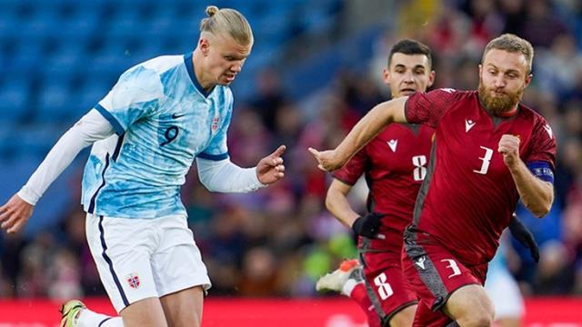 Dinlenip dinlenip gol attılar! Haaland resmen günah çıkardı