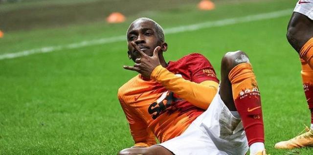 Fenerbahçe'ye aldıramadı, Başakşehir'e getirdi! Emre Belözoğlu'ndan devleri kıskandıracak transfer Fenerbahçe'ye aldıramadı, Başakşehir'e getirdi! Emre Belözoğlu'ndan devleri kıskandıracak transfer