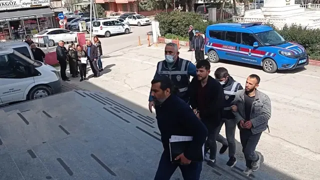 Rögar kapağı hırsızları tutuklandı