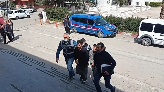 Rögar kapağı hırsızları tutuklandı