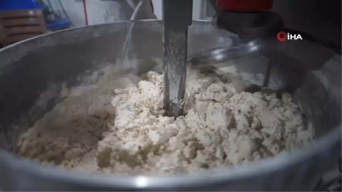 Türkiye'nin en ucuz Ramazan pidesi Elbistan'da: 1 TL