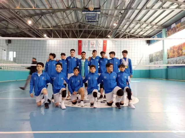 Voleybol da Aşkale rüzgarı