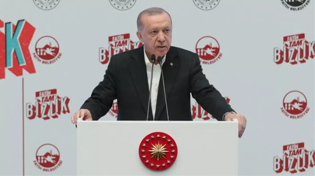 Cumhurbaşkanı Erdoğan'dan sosyal medyaya düzenleme sinyali: Yakın zamanda hayata geçireceğiz