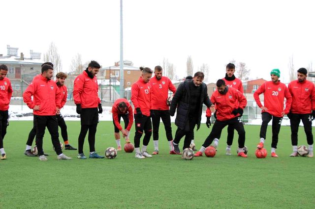 Kars 36 Spor Yakutiye maçı hazırlıklarını tamamladı