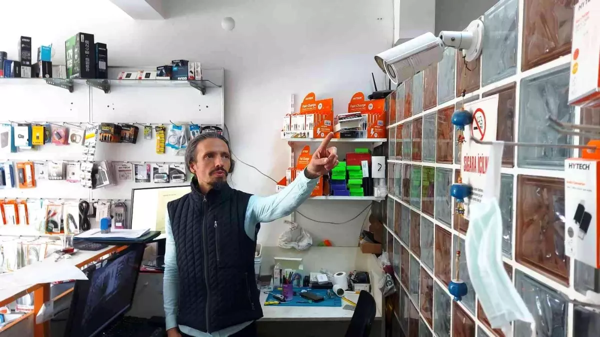 'Sesini dinleyeceğim' diyerek sahibinden anahtarını aldığı motosiklete binip kayıplara karıştı