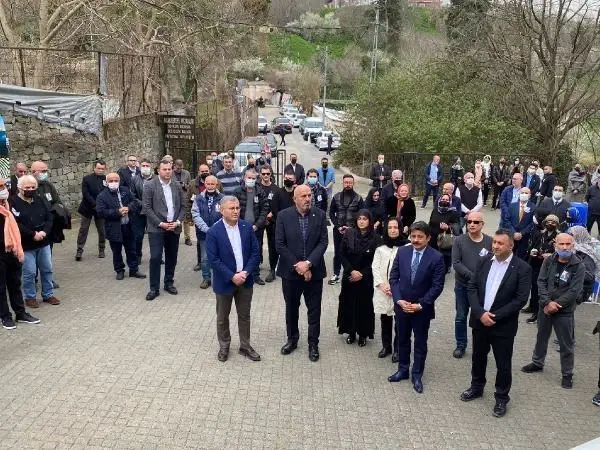 Son dakika haberleri... PROF. DR. CEMİL TAŞÇIOĞLU ÖLÜMÜNÜN 2. YILINDA MEZARI BAŞINDA ANILDI