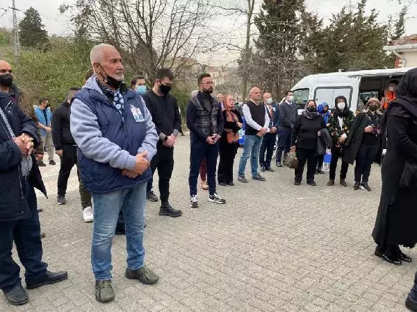 Son dakika haberleri... PROF. DR. CEMİL TAŞÇIOĞLU ÖLÜMÜNÜN 2. YILINDA MEZARI BAŞINDA ANILDI