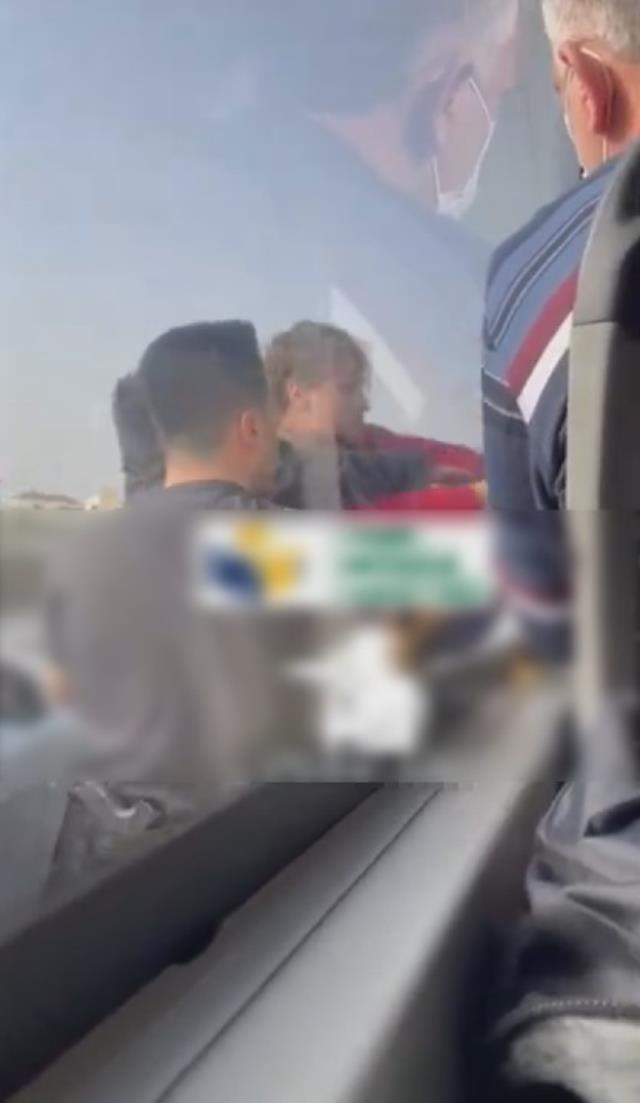 Genç oyuncu Burak Yörük, trafikte tartıştığı İETT sürücüsüne saldırdı