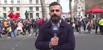 Londra'da Başbakanlık konutu önünde 'hayat pahalılığı' protesto edildi