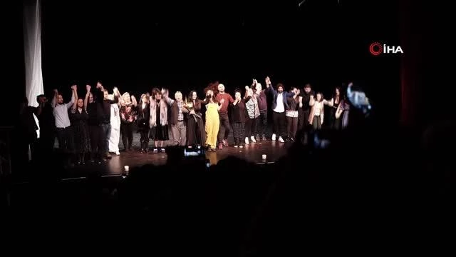 Londra'daki Türkçe Konuşanlar Tiyatro Şenliğine Türk oyunculardan çıkarmaTürkiye'den Londra'ya yıldız yağmuru