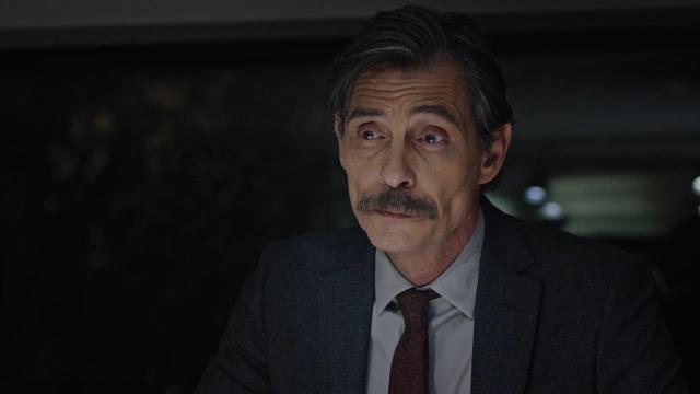 Hakim 'Ömer' kimdir? Hakim Ömer gerçek adı nedir? Erdal Beşikçioğlu kimdir, kaç yaşında? Dizileri ve filmleri...