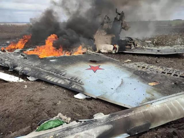 Böylesi birinci sefer oldu! Ukrayna güçleri 40 milyon dolar pahasındaki Su-35 savaş uçağını vurdu