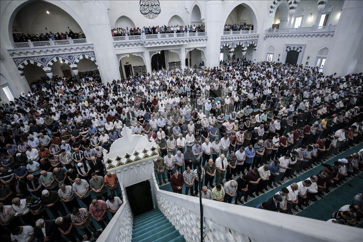 Teravih namazının önemi nedir? Teravih namazı nasıl kılınır? Teravih namazı kaç rekattır?