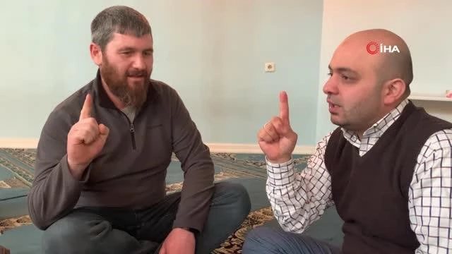 Ukraynalı baba ve oğul savaşın ortasında Müslüman oldu