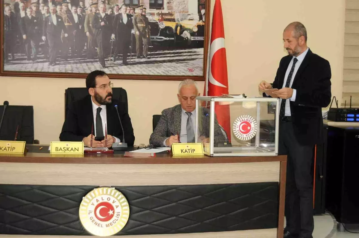 Yalova İl Genel Meclisi'nde komisyon seçimleri yapıldı