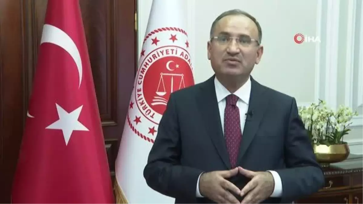 Bakan Bozdağ: 'Avukatlar, hak ve hürriyetlerin korunmasında önemli bir görevi ifa etmektedir'