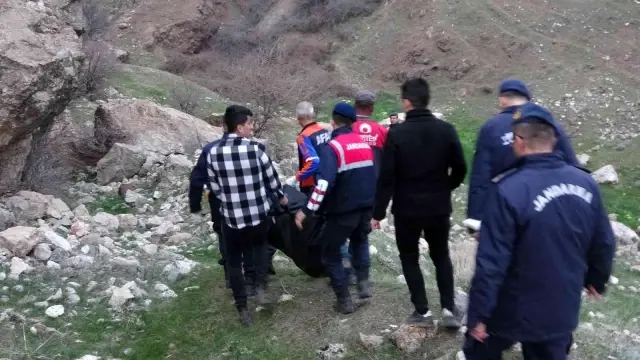 Harput Kalesi'nden düşen 16 yaşındaki kız hayatını kaybetti