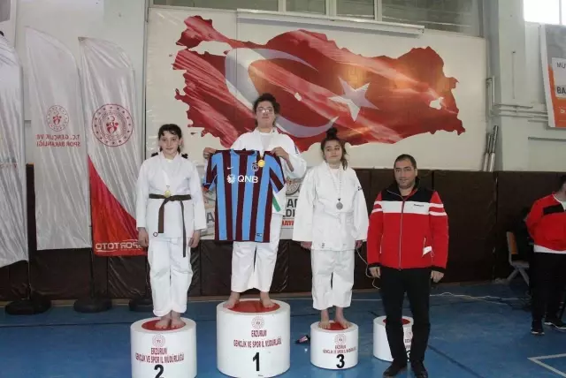 Judoda Analig heyecanı sona erdi