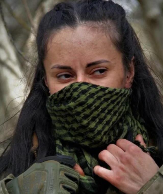Kod ismi: Kömür! Rus askerlerinin kabusu olan bayan savaşçı birinci kere yüzünü gösterdi