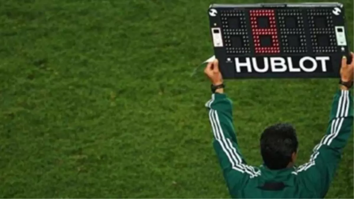 Maçlar 100 dakika mı olacak? FIFA Dünya Kupası futbol maçları 90 dakika mı 100 dakika mı oynanacak?