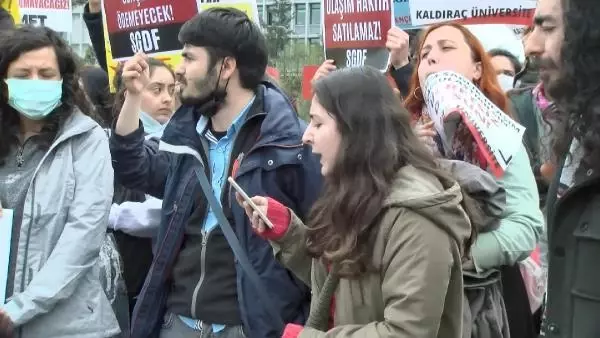 İBB önünde toplu ulaşıma gelen zamlar protesto edildi