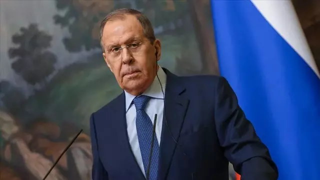 Son Dakika! Rusya Dışişleri Bakanı Lavrov: Ukrayna bize yeni bir anlaşma sundu, bu İstanbul'daki önerilerinden farklı