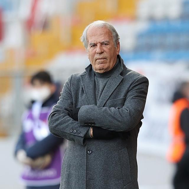 TFF başkanlığına aday mı oluyor? Efsane teknik direktör ilk kez yeşil ışık yaktı TFF başkanlığına aday mı oluyor? Efsane teknik direktör ilk kez yeşil ışık yaktı