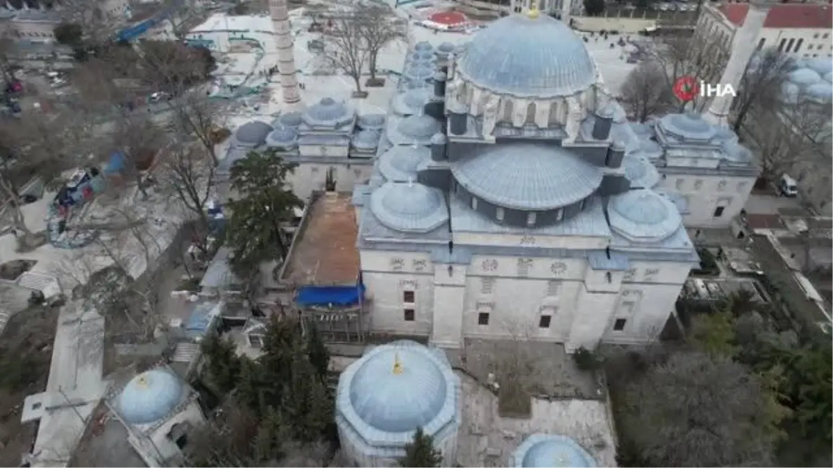 Yangında küle dönen Beyazıt Camii Hünkar Kasrı restorasyonunda sona doğru