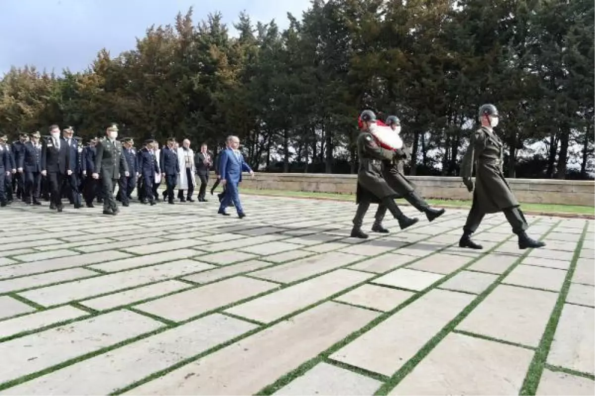 Emniyet teşkilatı Anıtkabir'i ziyaret etti