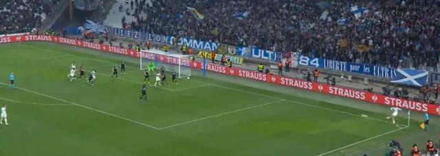 İzleyenler ekranları başında çakıldı kaldı! Cengiz Ünder'in adrese teslim pasında yılın golü atıldı İzleyenler ekranları başında çakıldı kaldı! Cengiz Ünder'in adrese teslim pasında yılın golü atıldı