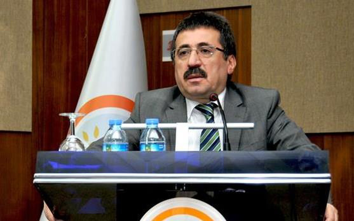 Nihat Pakdil kimdir? Nihat Pakdil kaç yaşında, nereli?