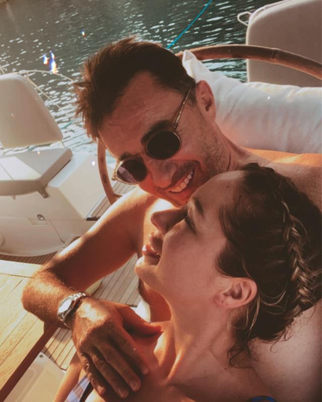 Trafik kazasında kaybettiği sevgilisi için şarkı yazan Gülçin Ergül, gözyaşlarına hakim olamadı Trafik kazasında kaybettiği sevgilisi için şarkı yazan Gülçin Ergül, gözyaşlarına hakim olamadı